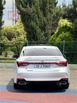 تويوتا أفالون